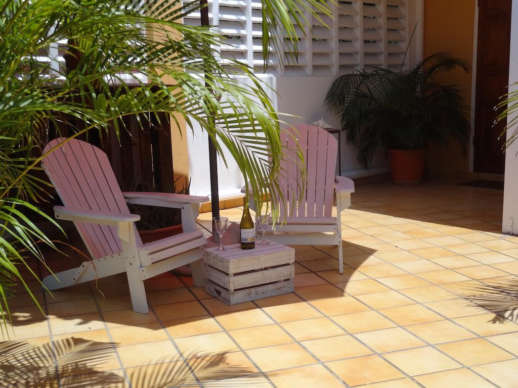 Brisas Studio Apartments (Adults Only) Palm Beach Zimmer foto